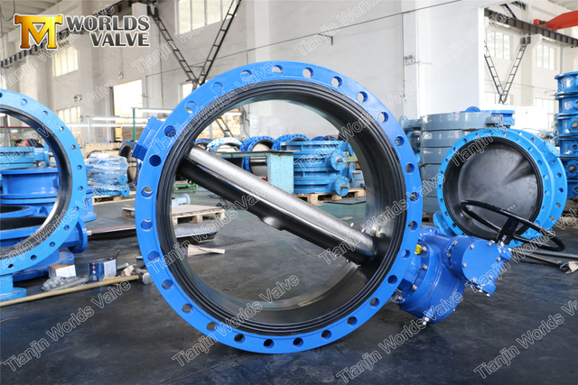Клапаны-бабочки с двойным фланцем для воды большого размера с оператором коробки передач