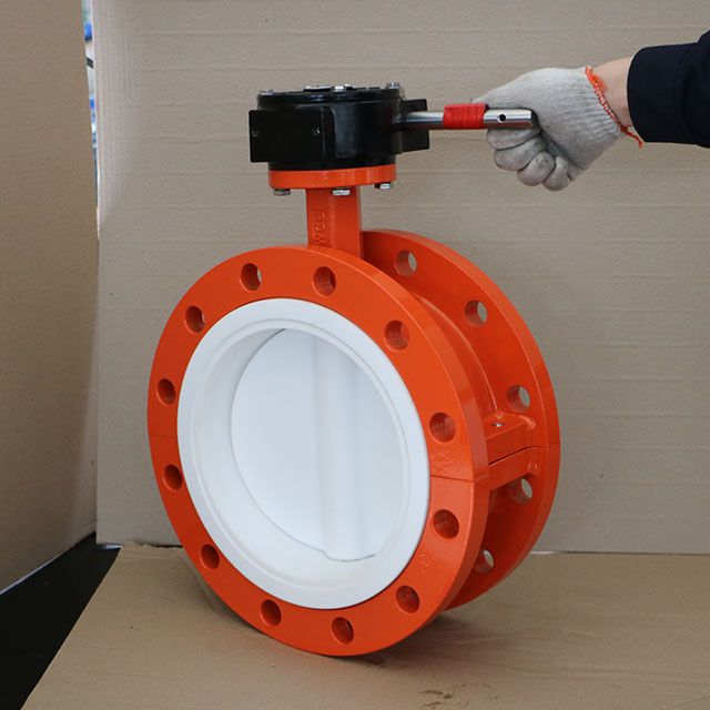 PTFE с двойным фланцевым клапаном бабочки из PTFE двух частей тела, API609 / EN558 Series 13, PN10 PN16 Class 150, JIS 10K, CE ISO9001, ковкое железо для тела, диск и сиденье, высокая производительность