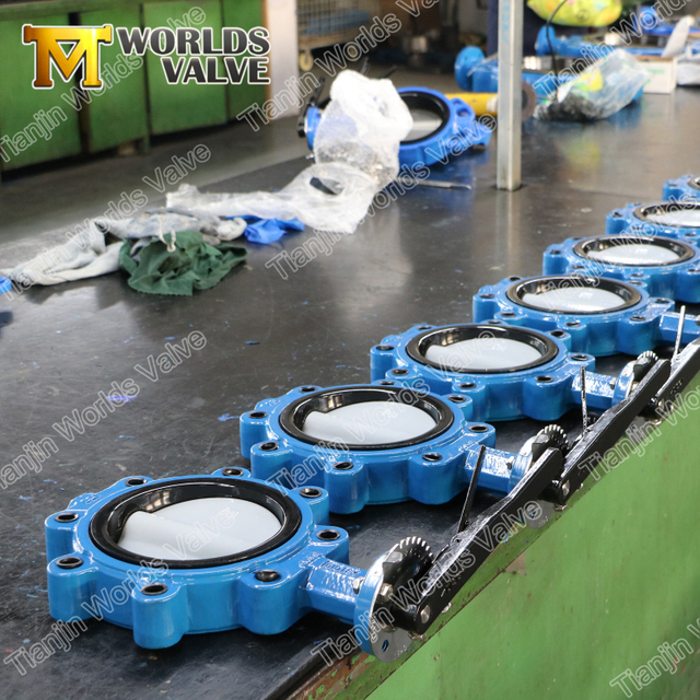 Нейлон с покрытием дисковый и постучал постучал бабочкового клапана PN10 PN16 CL125 CL150 JIS10K JIS5K