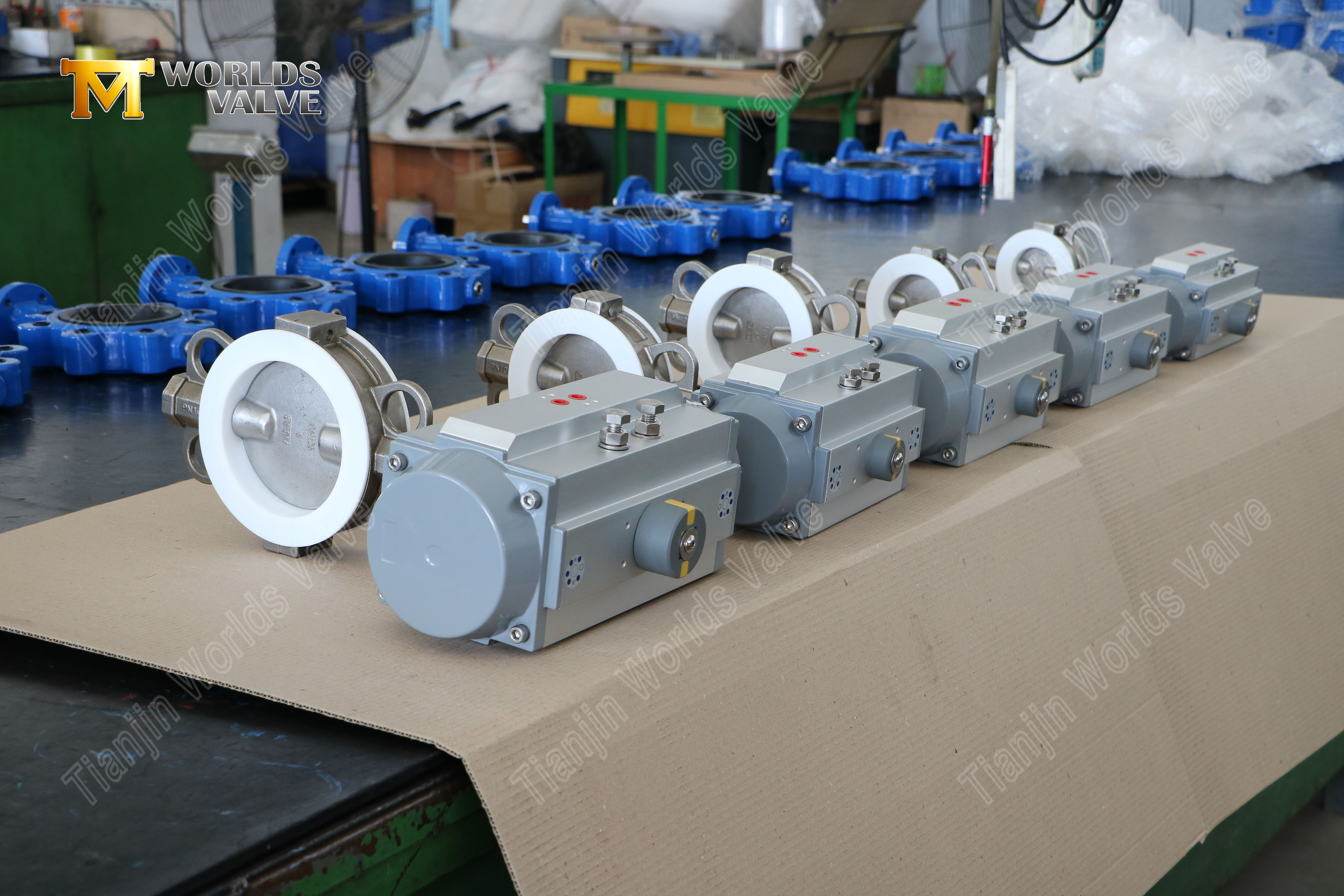 Сплит-тел-PTFE Liken-SS-Butterfly-Valve-With-Pneumatic-Actation-4